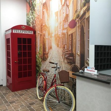 Hotel Rover Lviv Extérieur photo