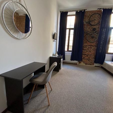 Hotel Rover Lviv Extérieur photo