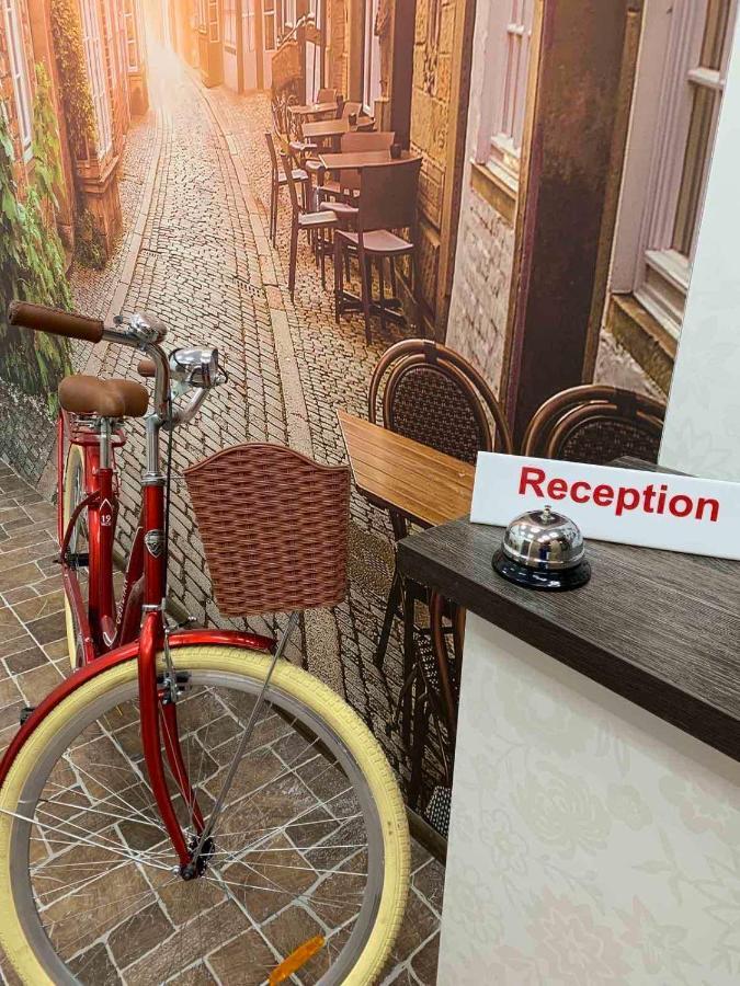 Hotel Rover Lviv Extérieur photo