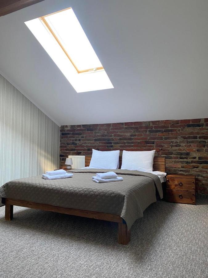 Hotel Rover Lviv Extérieur photo