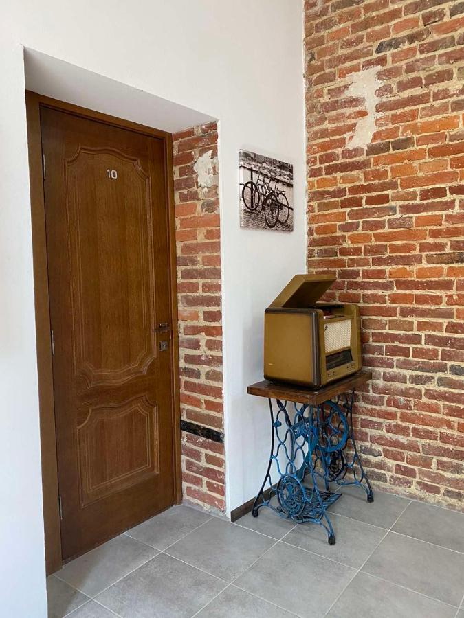 Hotel Rover Lviv Extérieur photo