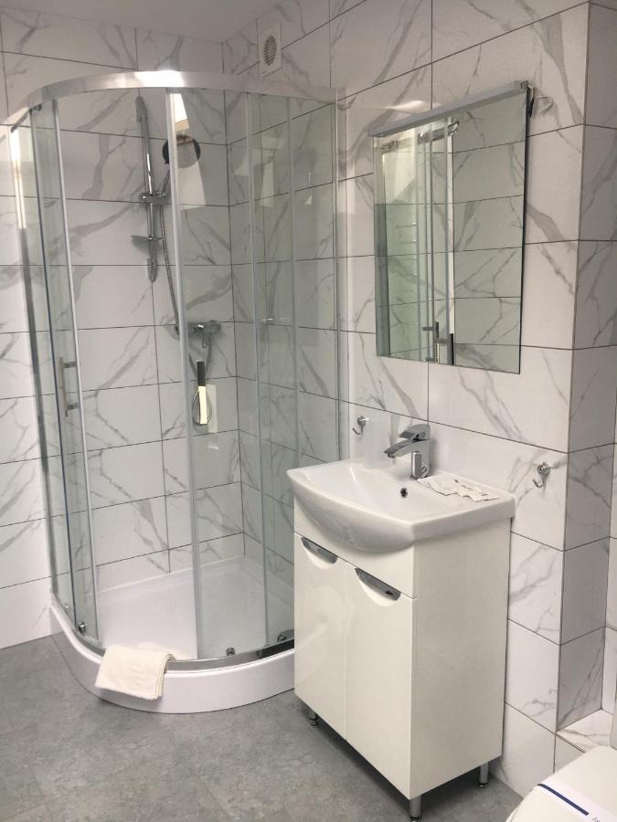 Hotel Rover Lviv Extérieur photo