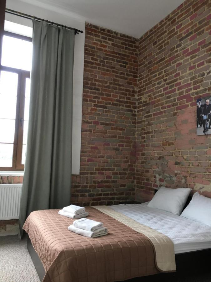 Hotel Rover Lviv Extérieur photo