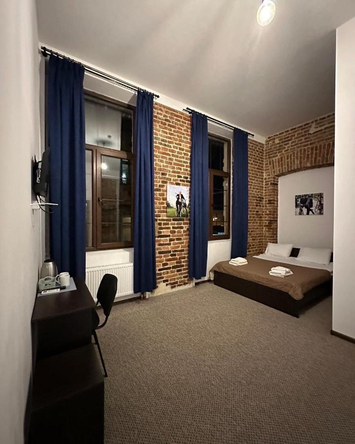 Hotel Rover Lviv Extérieur photo