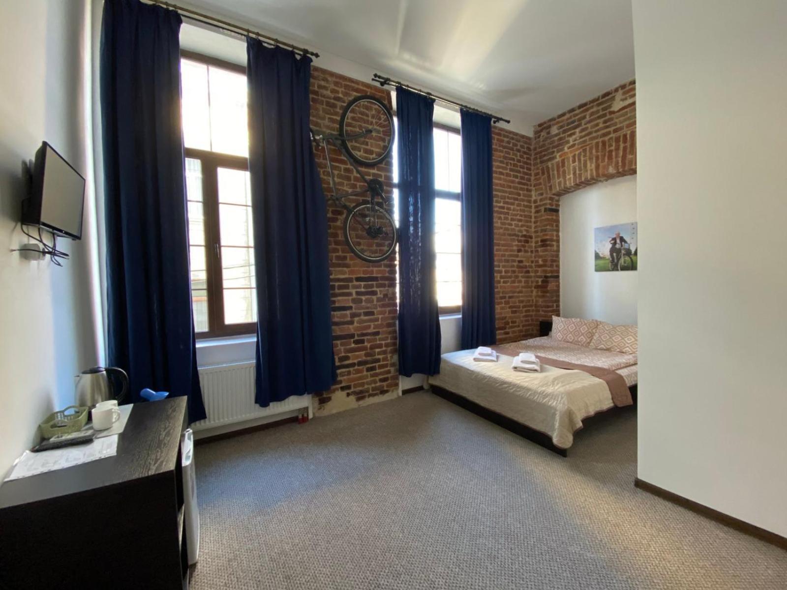 Hotel Rover Lviv Extérieur photo