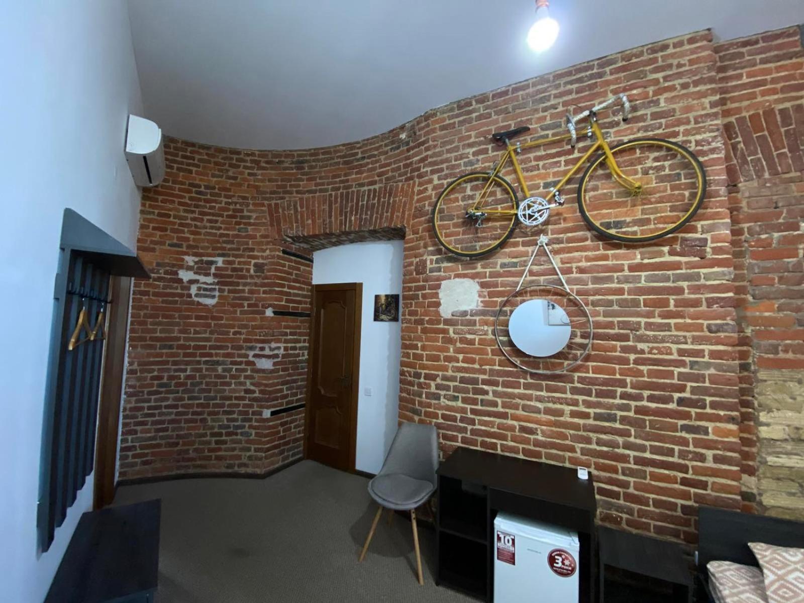 Hotel Rover Lviv Extérieur photo